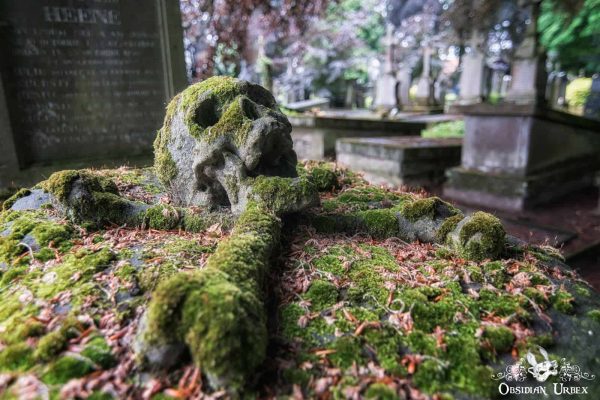 Cemetery of the Skull Belgium Gravestone