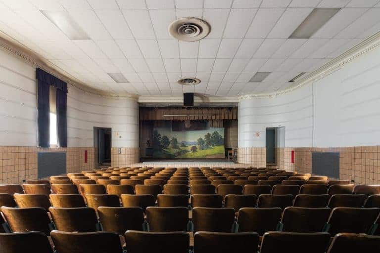 Elementary School L USA Featured Image