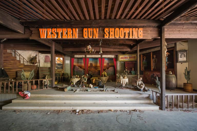 Western Village Wild West Theme Park Japan Haikyo Featured Image