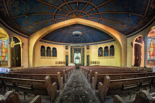 Blue and Gold Synagogue USA Featured Image