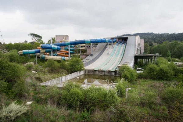 Unfinished Water Park Portugal Featured Image