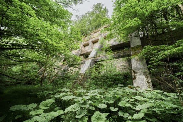 Cowdale Quarry England Featured Image