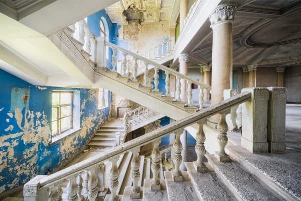 Sanatorium Iveria Tskaltubo Georgia Featured Image